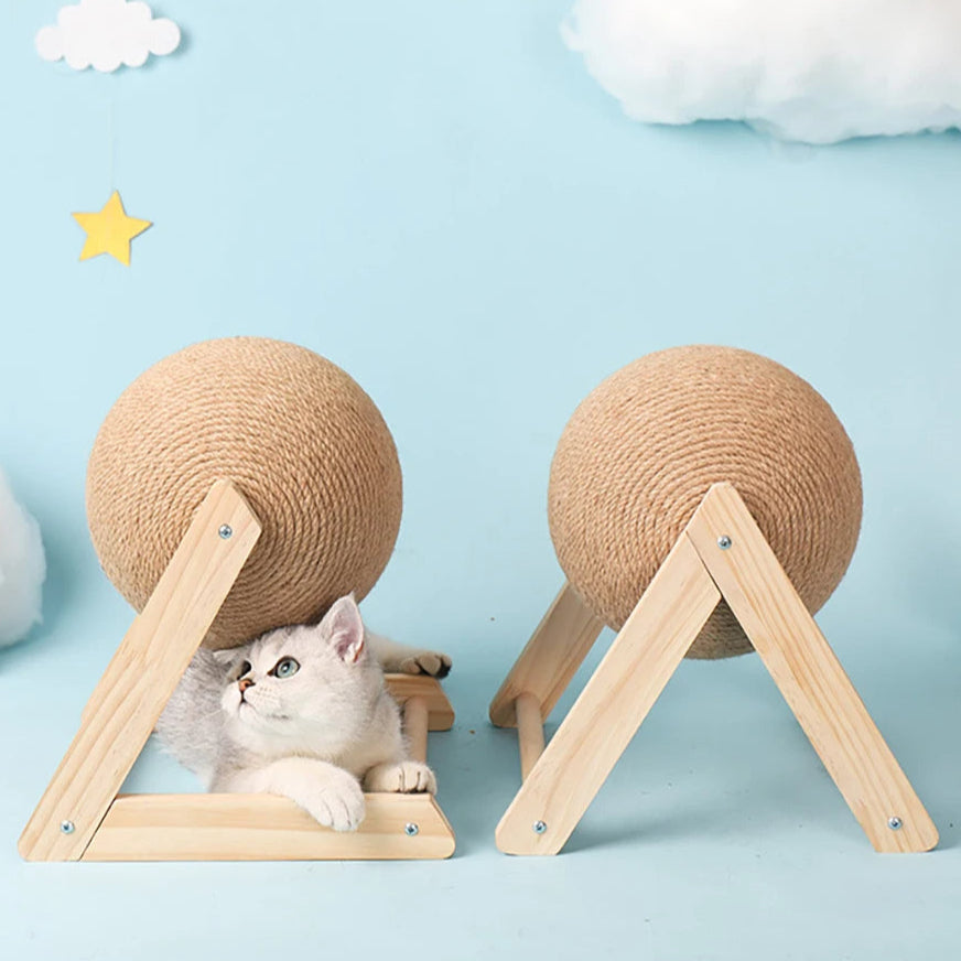 Free-Standing Cat Scratching Ball