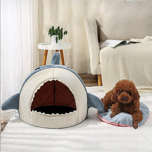 Cute-Shark-Semi-Enclosed-Pet-Bed-for-Small-Dogs-Cats-4