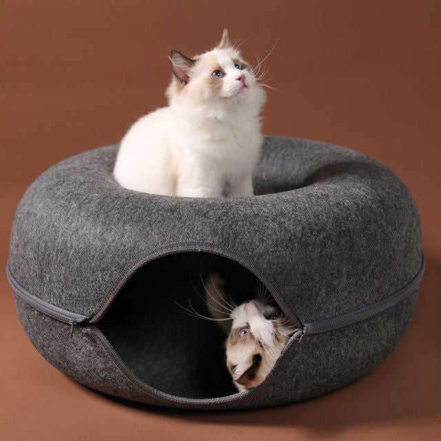 Donut-Shaped-Interactive-Cat-Bed-Tunnel-1