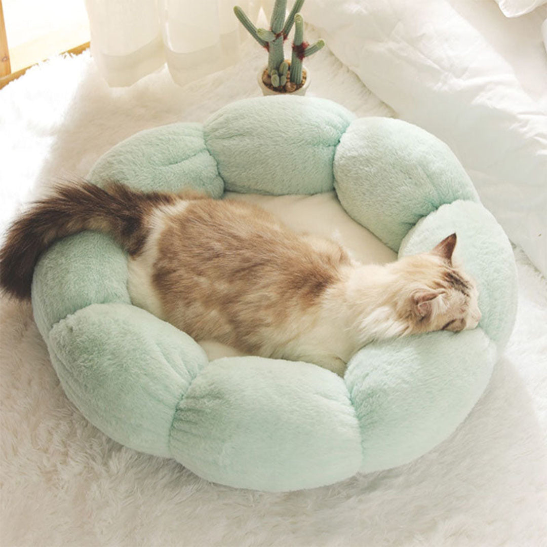 Flower-Shaped-Cat-Bed-Nest-3