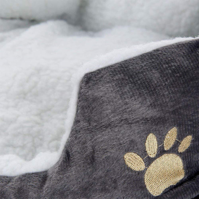 Ultra-Cosy-Plush-Dog-Bed-3