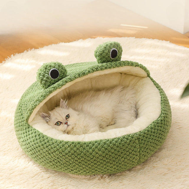 frog-cat-bed-half-nest-1