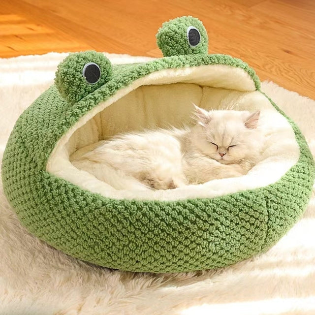 frog-cat-bed-half-nest-3