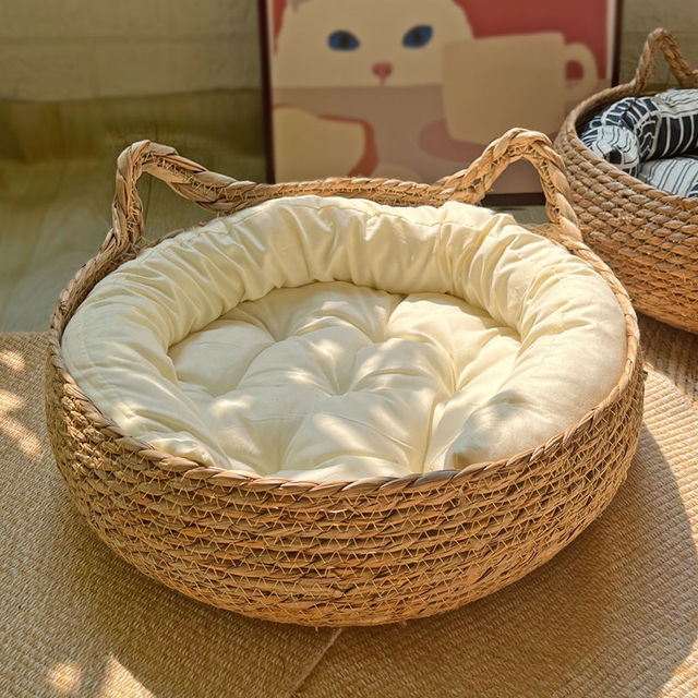 wicker-cat-bed-basket-and-cushion-1
