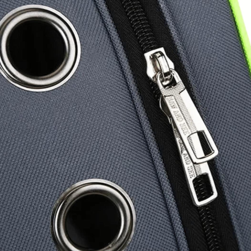 Spacious & Breathable Pet Travel Bag Carrier with Cool Viewing Window for Cats & Small Dogs 7