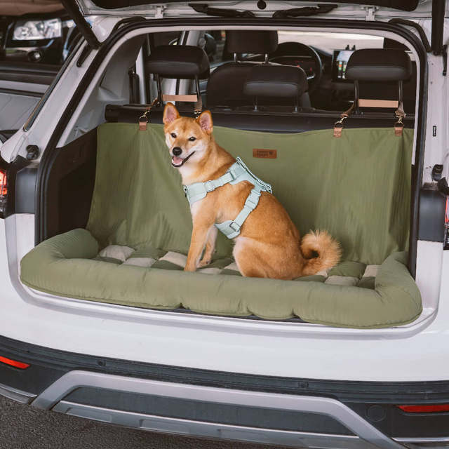 Chessboard-Pattern-Comfy-Car-Seat-Bed-for-Large-Dogs-5