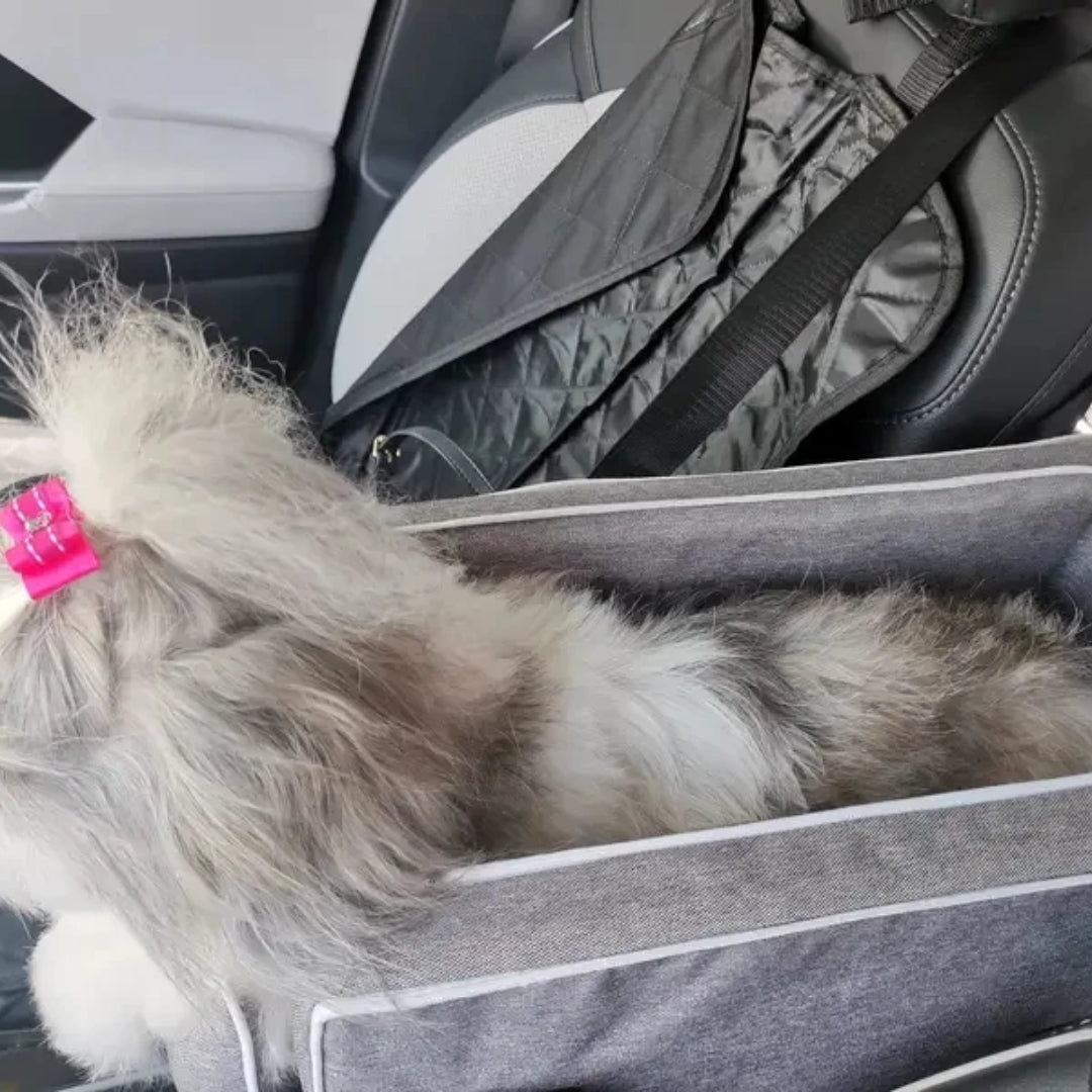 Compact-Car-Bed-Travel-Bag-for-Small-Dogs-6