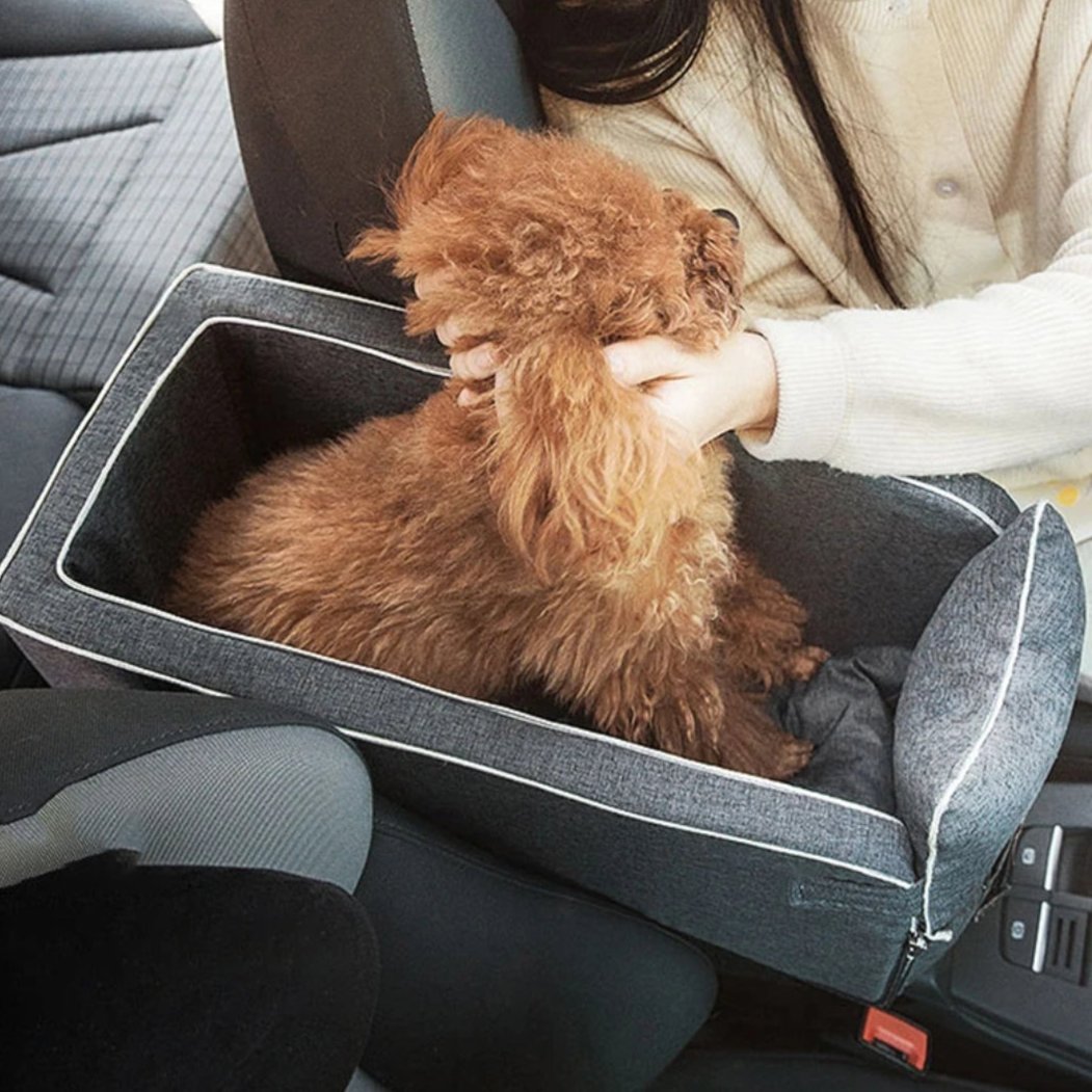 Compact-Car-Bed-Travel-Bag-for-Small-Dogs-7