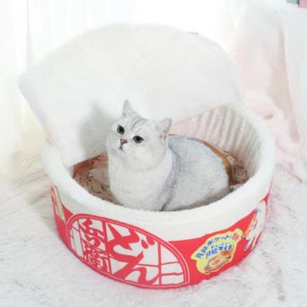 Cute-Instant-Noodle-Shaped-Cat-Bed-1