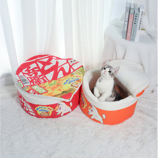 Cute-Instant-Noodle-Shaped-Cat-Bed-3