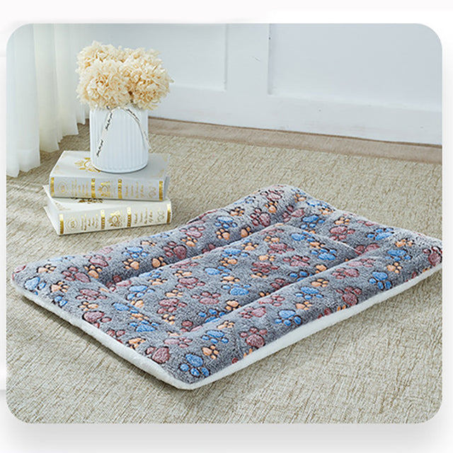 Double-Warmth-Calming-Dog-Bed-Blanket-3