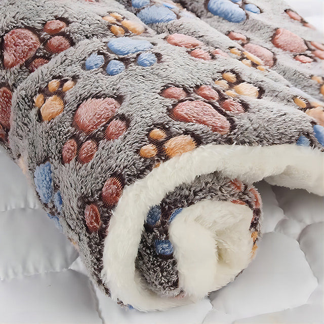Double-Warmth-Calming-Dog-Bed-Blanket-4