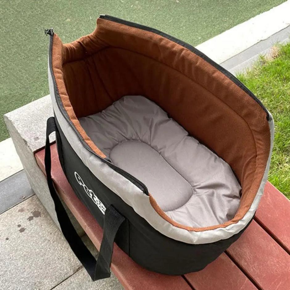 Padded-Snug-Dog-Travel-Bag-2