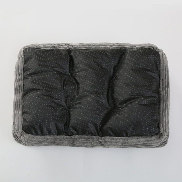 Plush-Calming-Pet-Bed-for-Dogs-and-Cats-6