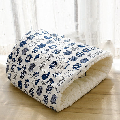 cosy-plush-cat-sleeping-bag-5