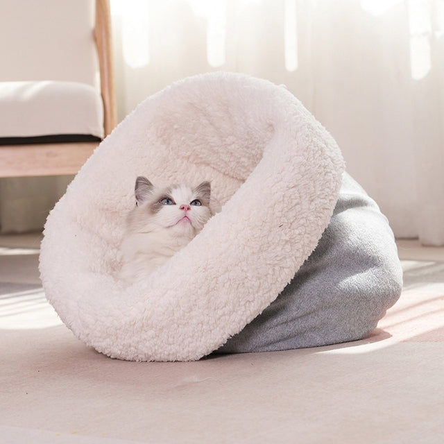 polar-fleece-cat-sleeping-bag-2