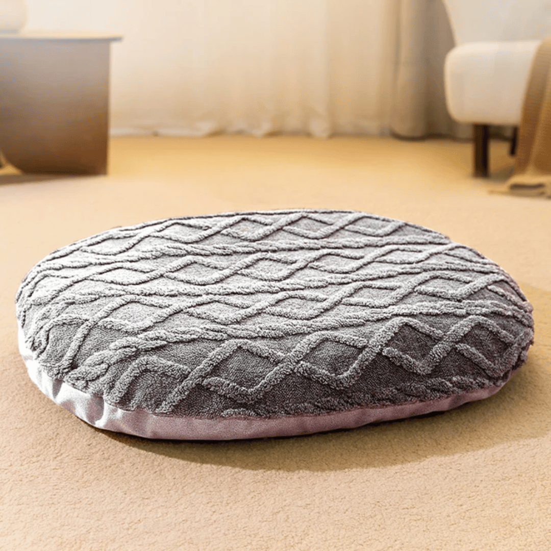 Thick & Cosy Aran Pattern Dog Pillow 3